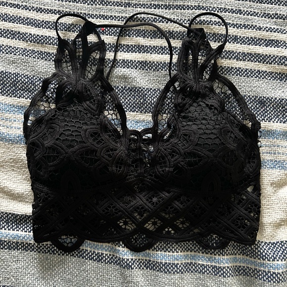 Bralettes - Picture 1 of 2